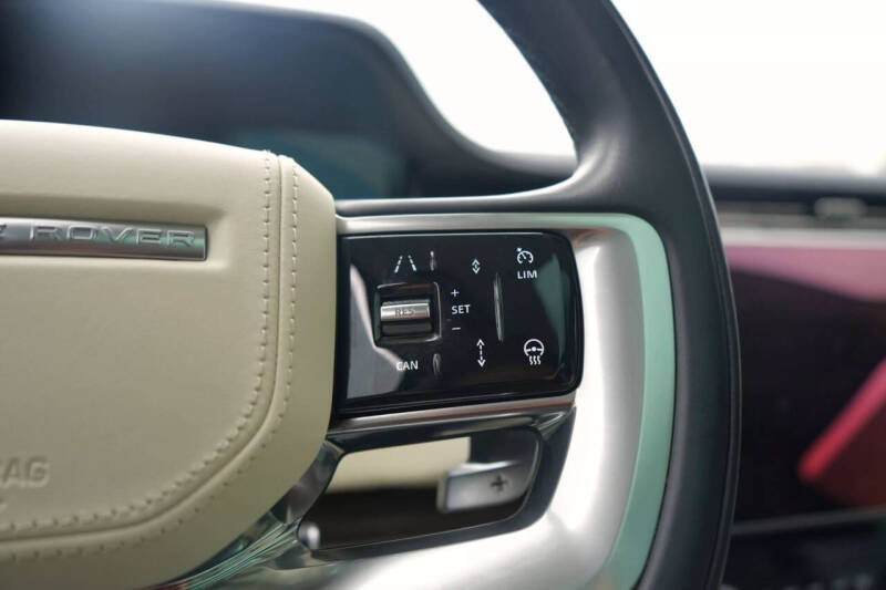 2023 Land Rover Range Rover P400 SE