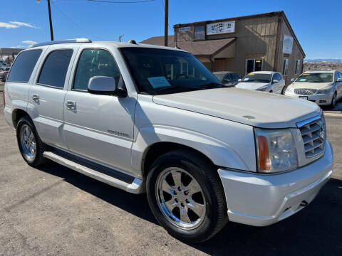 2005 Cadillac Escalade for sale at BERKENKOTTER MOTORS in Brighton CO