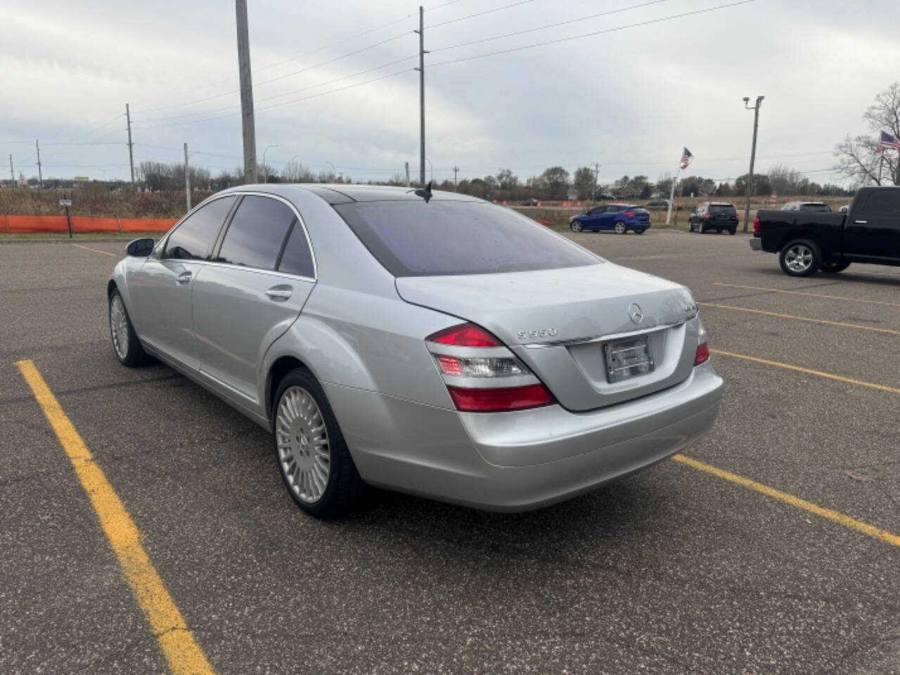 2007 Mercedes-Benz S-Class for sale at LUXURY IMPORTS AUTO SALES INC in Ham Lake, MN