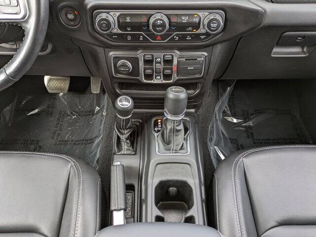 2021 Jeep Gladiator Overland