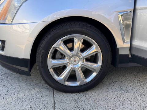 2016 Cadillac SRX Performance Collection