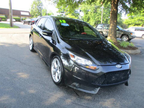 2013 Ford Focus for sale at Euro Asian Cars in Knoxville TN