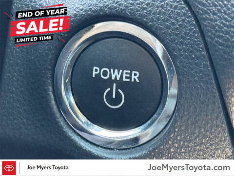 2025 Toyota RAV4 Hybrid XLE Premium