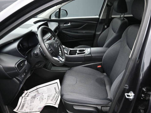 2023 Hyundai Santa Fe SE