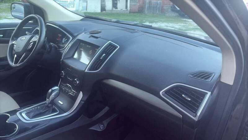 2017 Ford Edge SEL