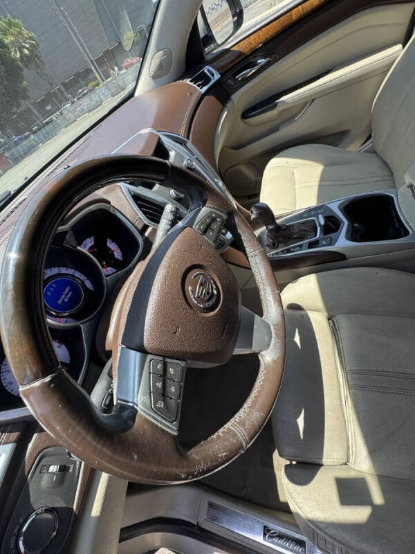 2012 Cadillac SRX Luxury Collection