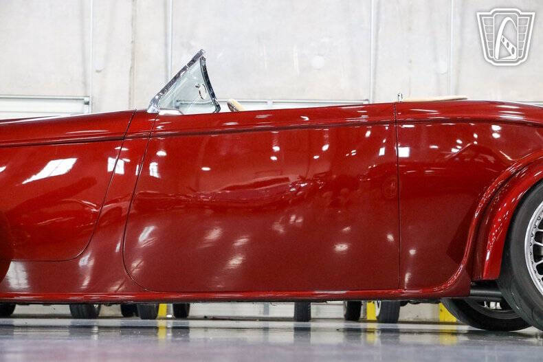 1933 Ford Roadster