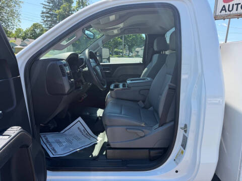 2018 Chevrolet Silverado 2500HD Work Truck