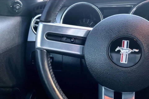 2006 Ford Mustang GT Deluxe