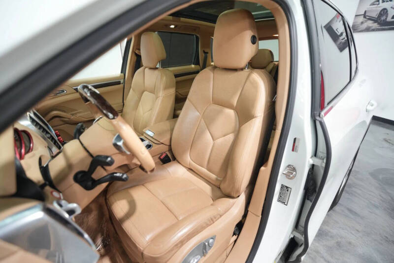 2014 Porsche Cayenne S Hybrid