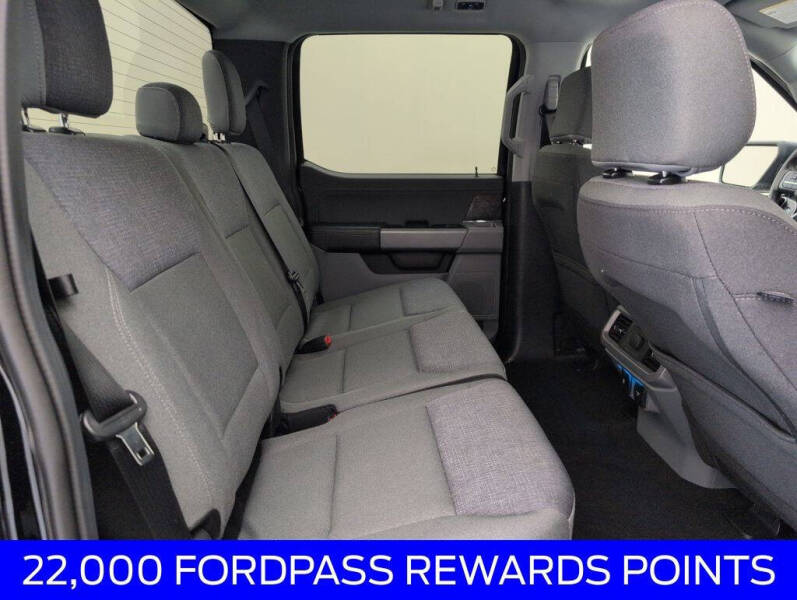 2025 Ford F-150 Lightning XLT