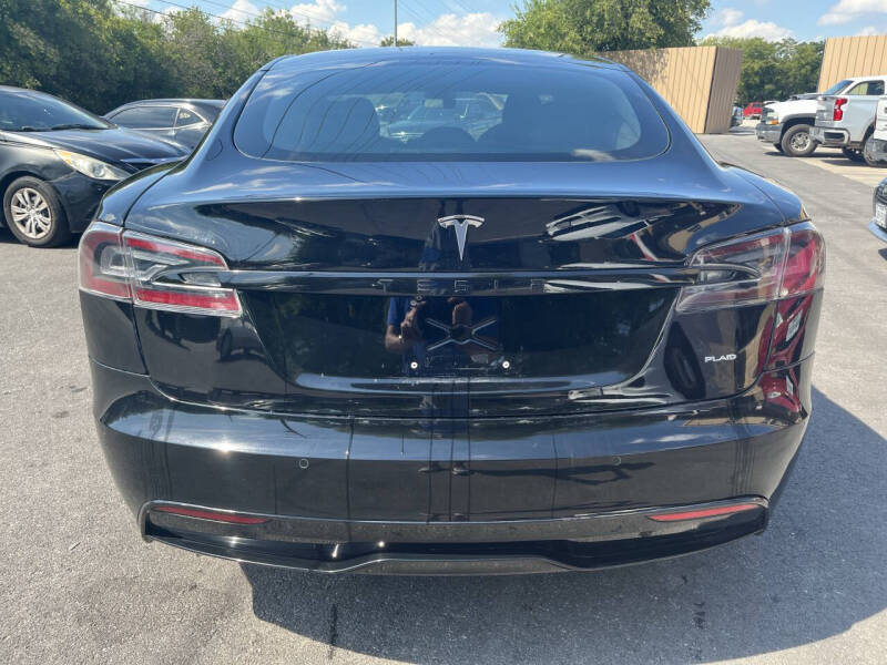 2021 Tesla Model S Plaid