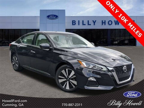 2022 Nissan Altima for sale at BILLY HOWELL FORD LINCOLN in Cumming GA