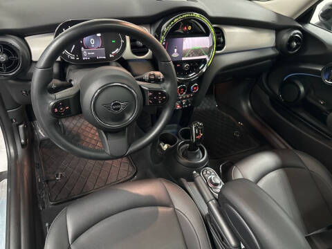 2023 MINI Hardtop 2 Door Cooper