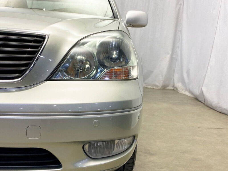 2003 Lexus LS 430