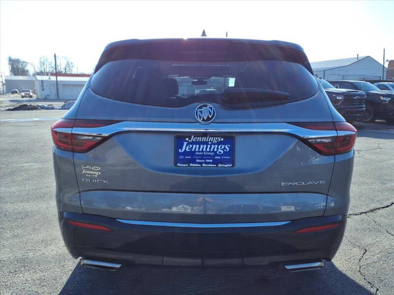 2018 Buick Enclave Essence