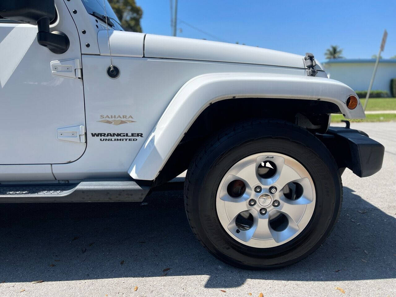 2014 Jeep Wrangler Unlimited  - $14,885
