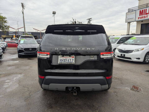 2017 Land Rover Discovery SE