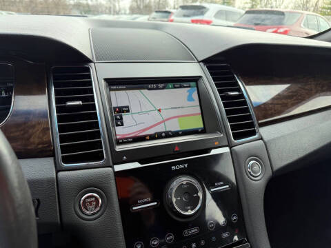 2015 Ford Taurus Limited