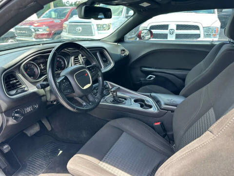 2020 Dodge Challenger SXT