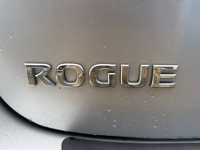 2011 Nissan Rogue SV