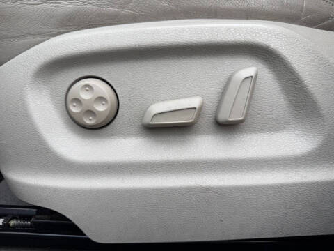 2012 Audi Q5 2.0T quattro Premium Plus