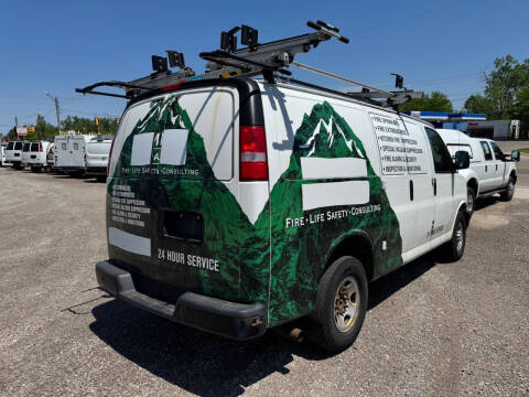 2017 Chevrolet Express 2500