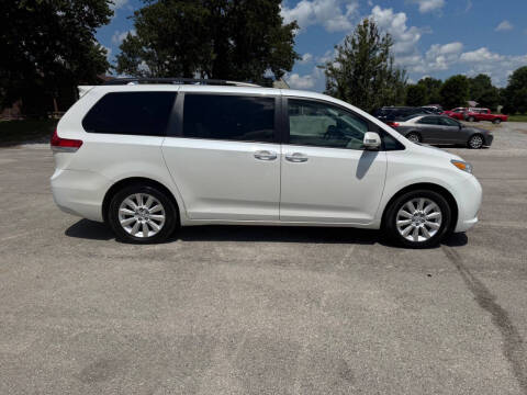 2014 Toyota Sienna Limited 7-Passenger