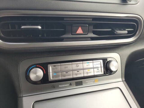 2023 Hyundai Kona Electric SE