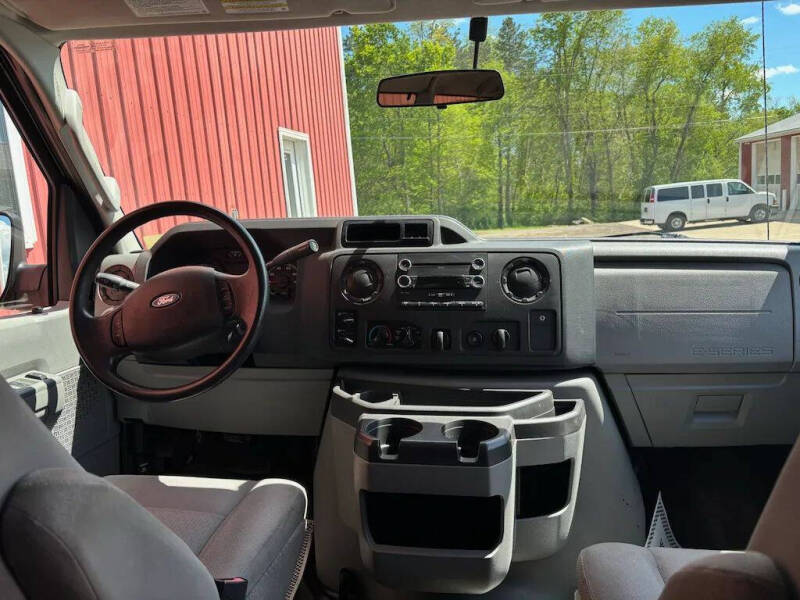 2014 Ford E-Series