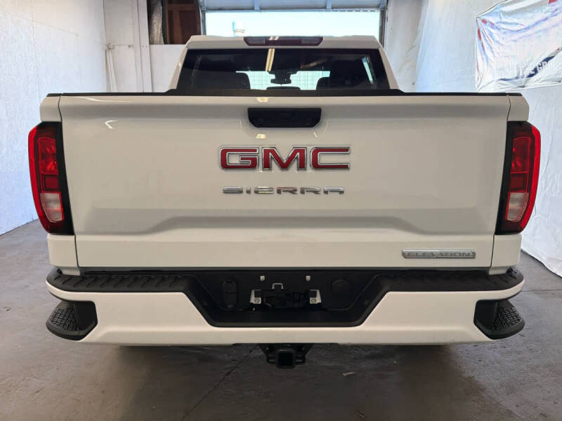 2026 GMC Sierra 1500 Elevation Standard