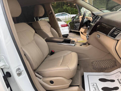 2015 Mercedes-Benz GL-Class GL 450 4MATIC