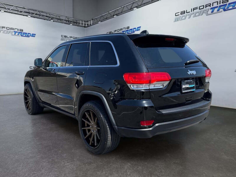 2018 Jeep Grand Cherokee Laredo