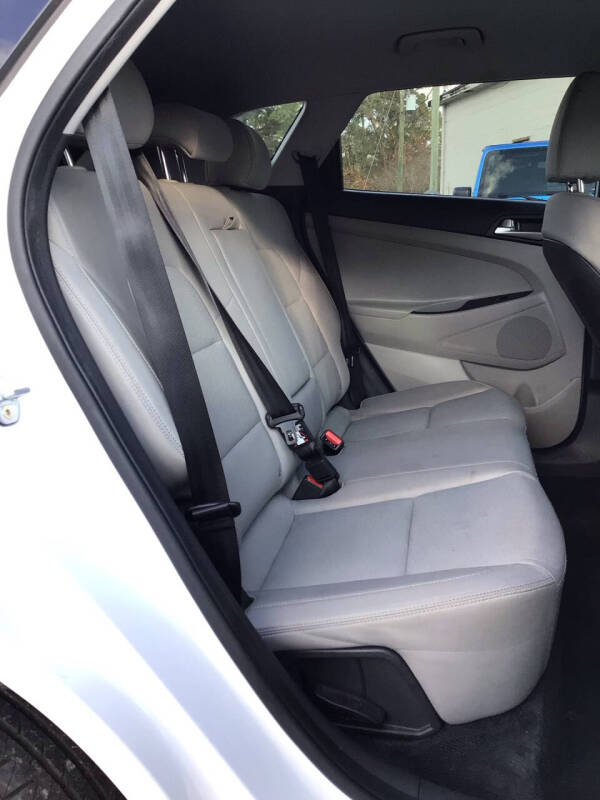 2020 Hyundai Tucson SE