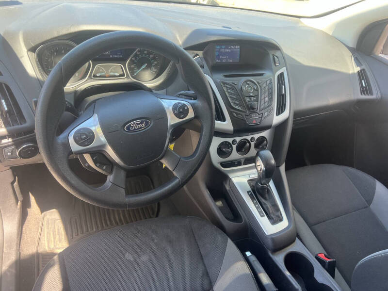2014 Ford Focus SE