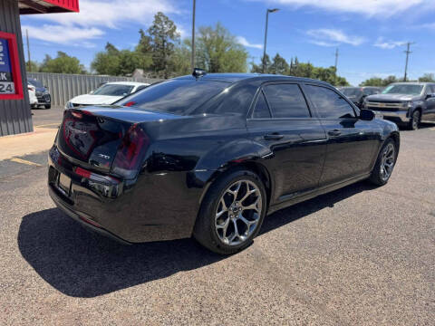 2018 Chrysler 300 Touring