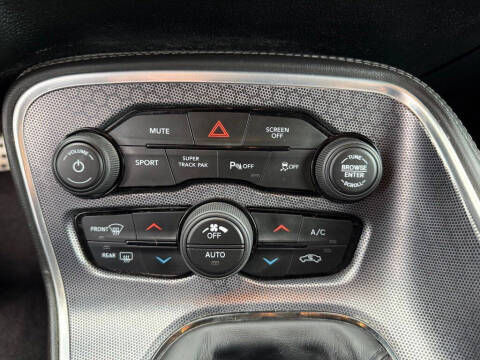 2017 Dodge Challenger R/T