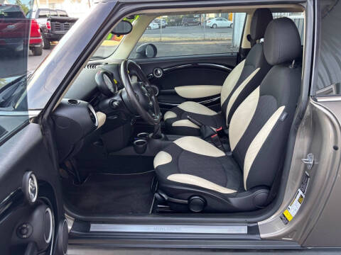 2012 MINI Cooper Hardtop