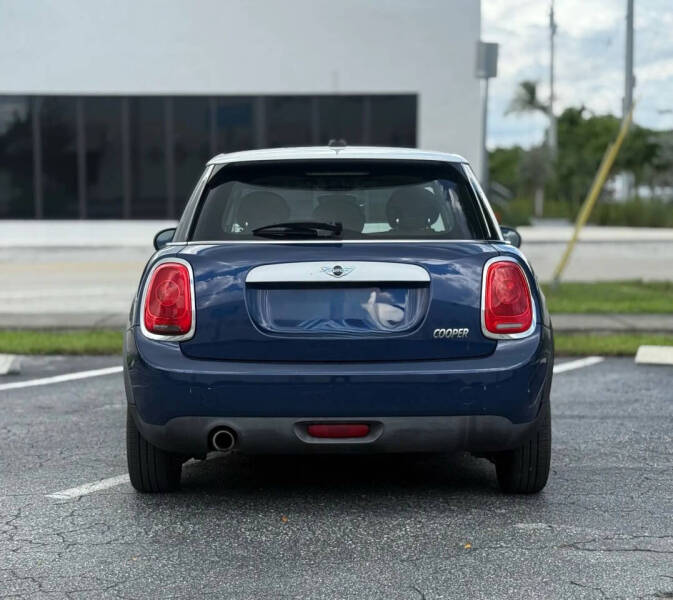 2015 MINI Hardtop 4 Door Cooper