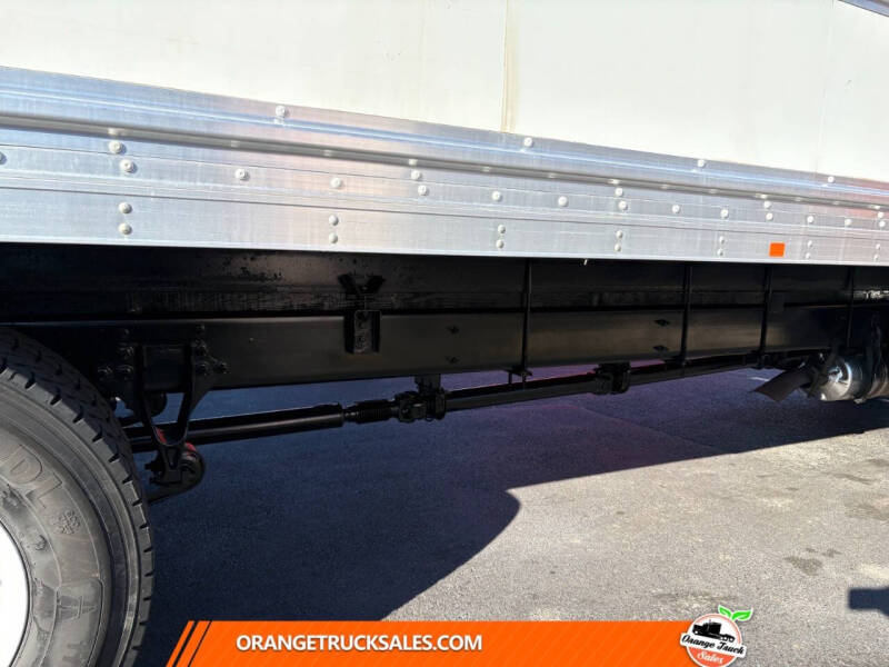 2019 International DuraStar 4300