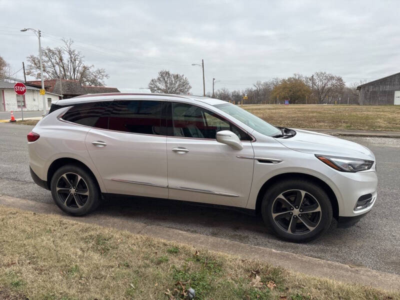 2021 Buick Enclave Essence