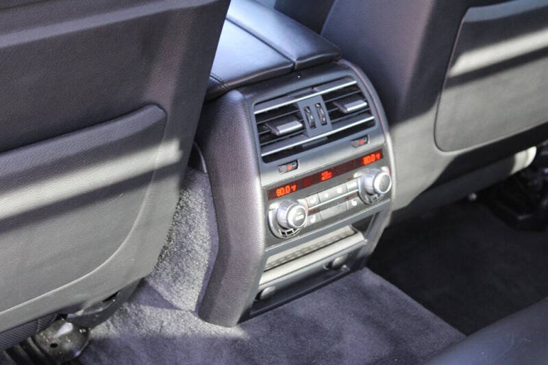 2011 BMW 7 Series 750i xDrive