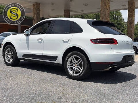 2017 Porsche Macan