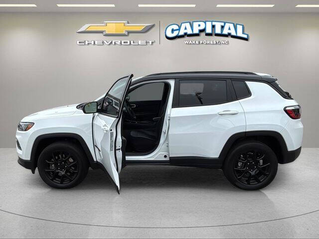 2023 Jeep Compass Altitude
