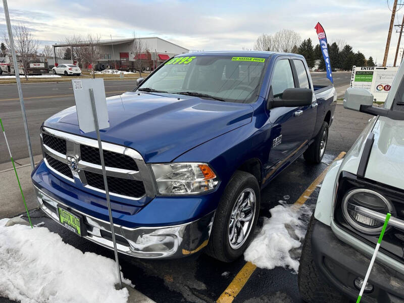 2014 RAM Ram 1500 SLT photo 4