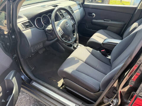 2009 Nissan Versa 1.8 SL