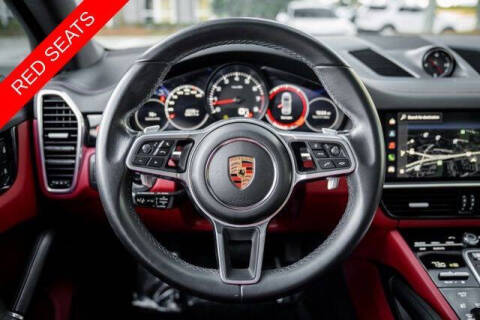2023 Porsche Cayenne Platinum Edition