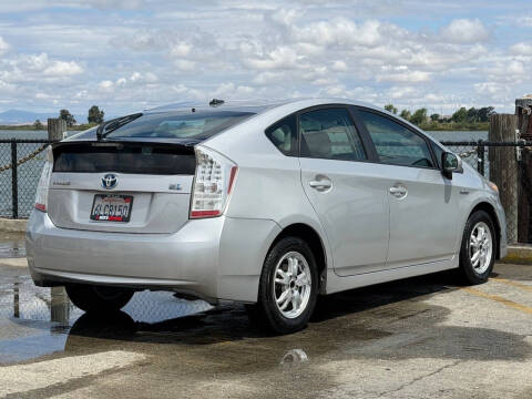 2010 Toyota Prius II