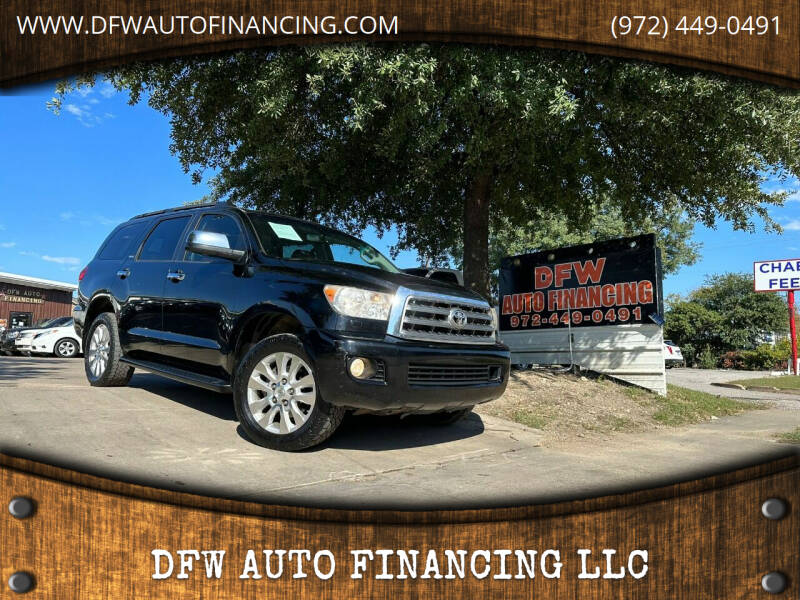 2012 Toyota Sequoia Platinum's photo