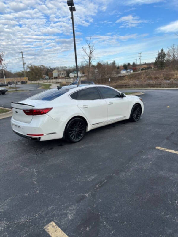 2017 Kia Cadenza Premium